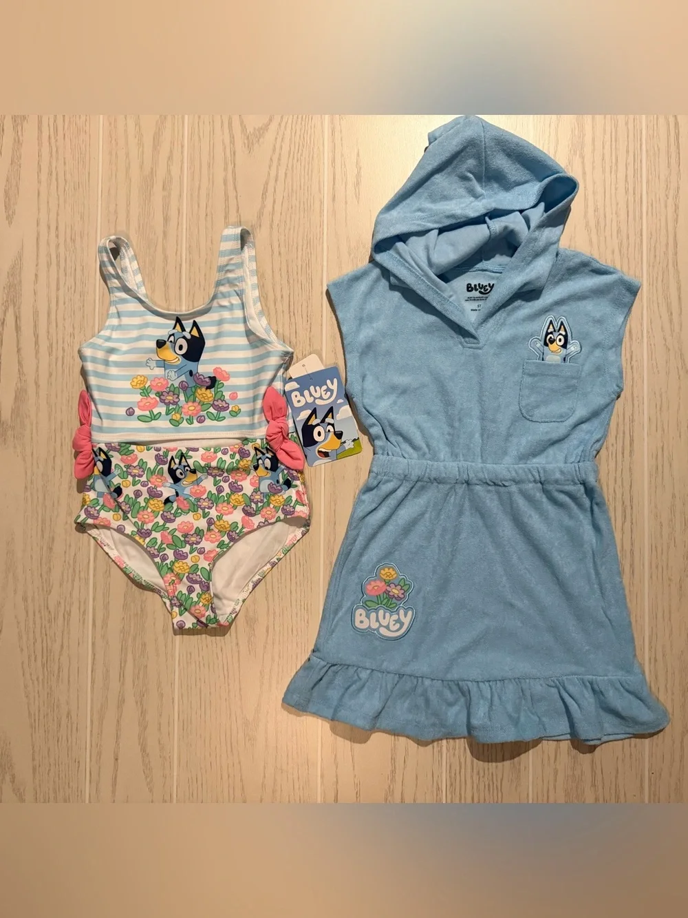 Bluey Toddler Girls 5T Floral Swimsuit Hooded Cover Up 2 Piece Swim Set NWT